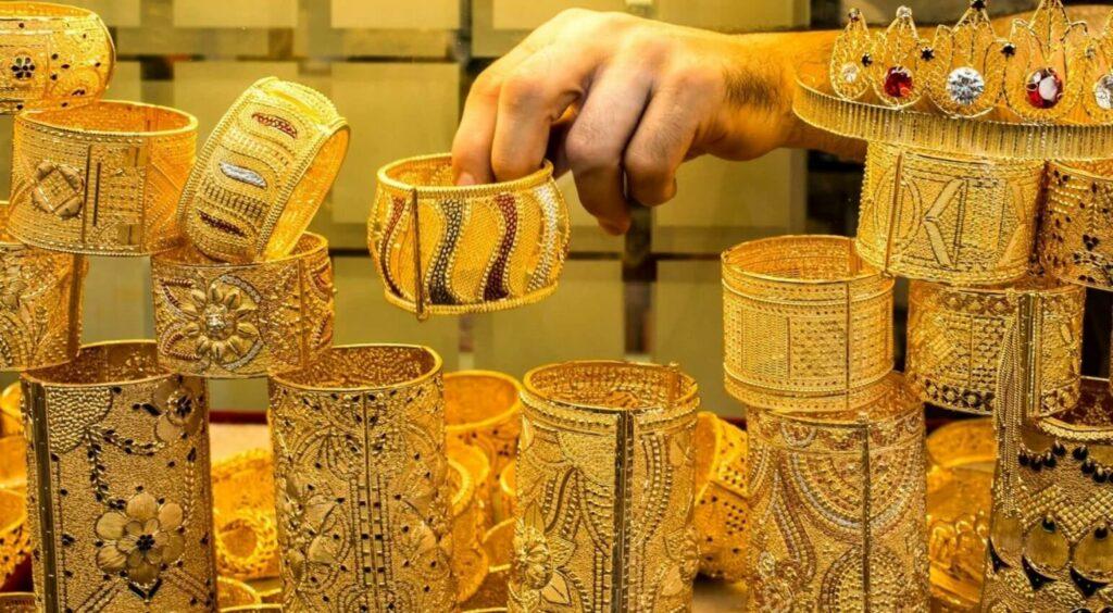 “بدون مصنعية” سعر الذهب اليوم السبت الموافق 22 يونيو 2024 في محلات الصاغة