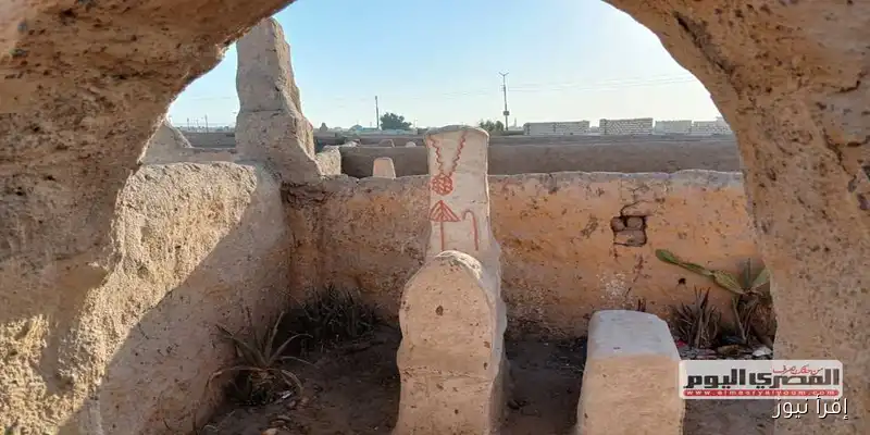 استكشف أسرار جبانة هو في قنا: رموز ورسومات ومقامات تاريخية تُروى من جديد