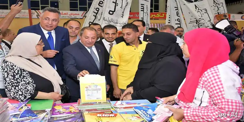 خصومات مذهلة تصل إلى 50%: محافظ بورسعيد يفتتح المعرض الثاني لمبادرة «أهلا المدارس»