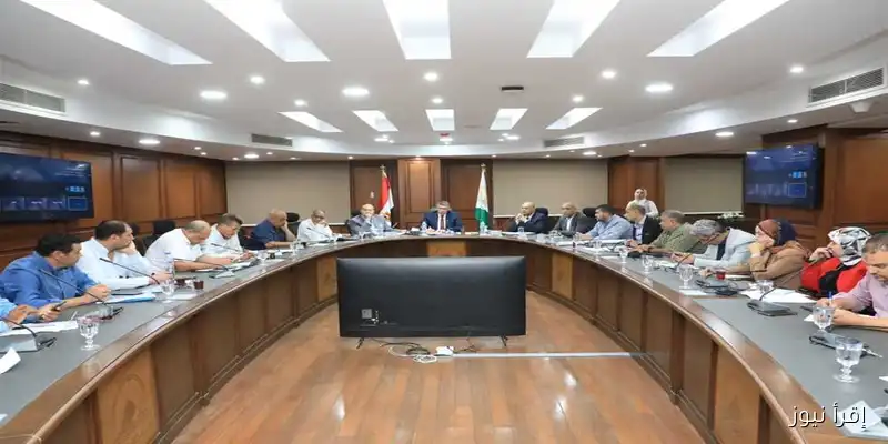 محافظ الجيزة يؤكد أهمية الاستجابة الفورية للتغيرات المكانية واتخاذ الإجراءات القانونية اللازمة