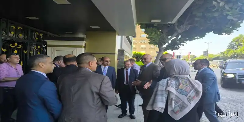 محافظ القليوبية يستقبل وزير العمل في زيارة هامة لتعزيز التعاون المحلي