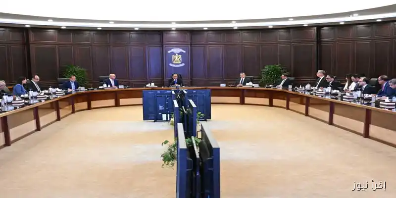 مدبولي و6 وزراء يناقشون ضمان استدامة إمدادات المنتجات البترولية للقطاعات التنموية