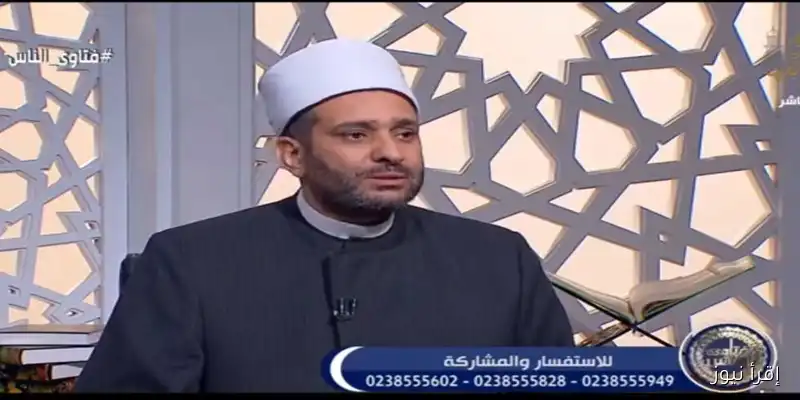 هل يمكن قراءة القرآن أثناء النوم على السرير؟ تعرف على رأي أمين الفتوى