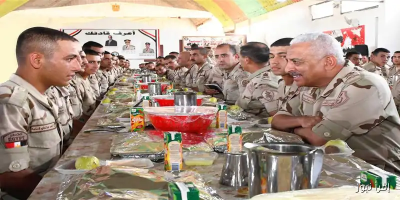 وزير الدفاع يجتمع مع مقاتلي المنطقة الغربية العسكرية لتعزيز التعاون الأمني